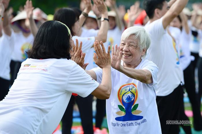 Niềm vui và sự kết nối được lan tỏa trong ngày hội Yoga.