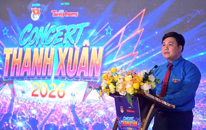 Trưởng Ban Công tác Đoàn và anh Nguyễn Thái An - Phó Trưởng Ban Công tác Đoàn khẳng định ý nghĩa của sự Concert Thanh Xuân đối với tuổi trẻ hôm nay.
