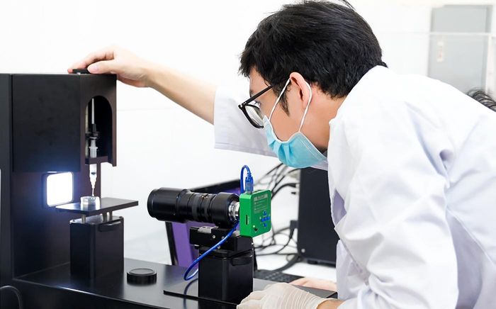 Các hoạt động nghiên cứu khoa học công nghệ tại Trường ĐH Bách khoa TP.HCM. Ảnh: NTCC