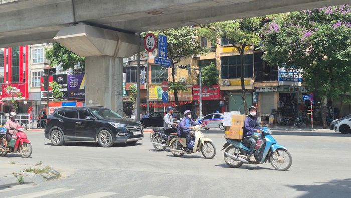 Dự báo nền nhiệt độ tại Việt Nam trong các tháng cuối năm 2026 cao hơn trung bình nhiều năm từ 0,5-1,5 độ C, riêng tháng 10 đến tháng 12 nhiệt độ có thể cao hơn từ 1,0-2,0 độ C. Ảnh: AH