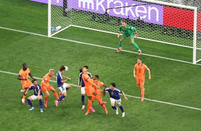 Tình huống dẫn đến bàn thắng gỡ hòa 2-2 của Daichi Kamada