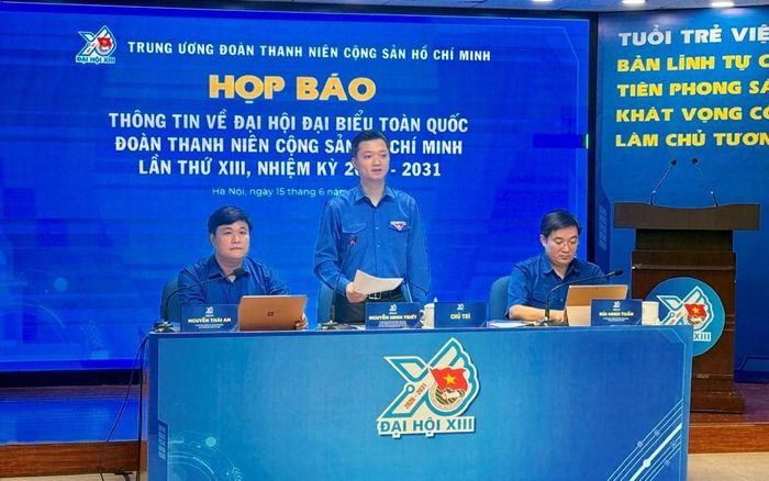 Ủy viên dự khuyết Trung ương Đảng, Bí thư Thường trực Trung ương Đoàn, Chủ tịch Hội Sinh viên Việt Nam Nguyễn Minh Triết phát biểu