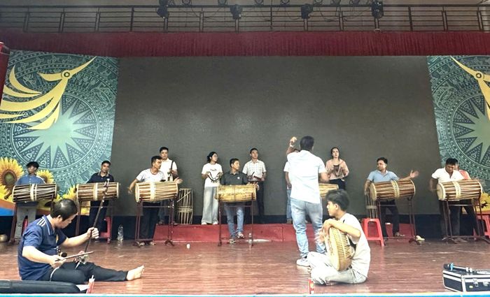 Không khí tập luyện sôi nổi tại các sân tập tỉnh Khánh Hòa