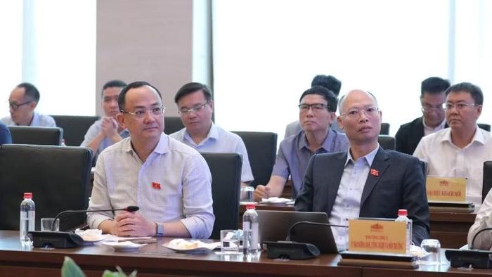Các đại biểu tham dự hội thảo. (Ảnh: Hồ Long)