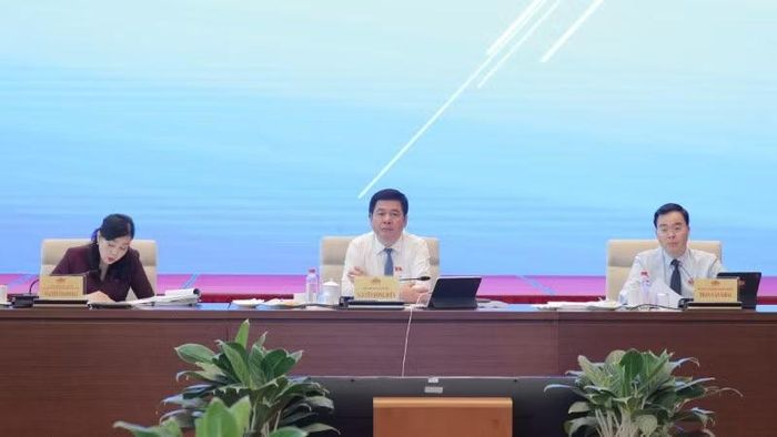 Đoàn chủ trì hội thảo. (Ảnh: Hồ Long)