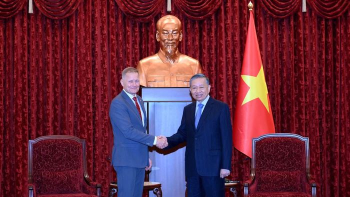 Tổng Bí thư, Chủ tịch nước Tô Lâm tiếp Đại sứ Đan Mạch Nicolai Prytz đến chào từ biệt, kết thúc nhiệm kỳ công tác tại Việt Nam. (Ảnh: ĐĂNG KHOA)
