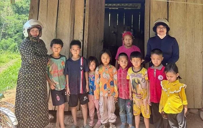 Bố mẹ đi làm ăn xa nên hầu hết trẻ ở các xã vùng cao tỉnh Điện Biên đều ở nhà với ông bà và được nghỉ hè tự do, tự chơi nên tiềm ẩn nhiều nguy cơ tai nạn nguy hiểm.