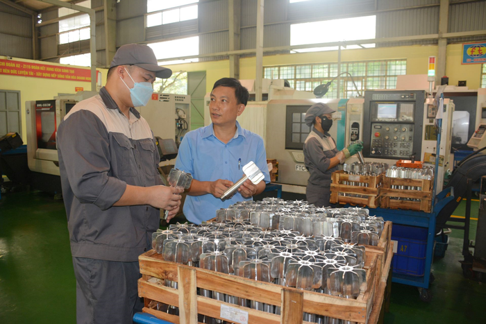 Các sản phẩm quốc phòng do Nhà máy Z115, Tổng cục Công nghiệp quốc phòng nghiên cứu, chế tạo. 