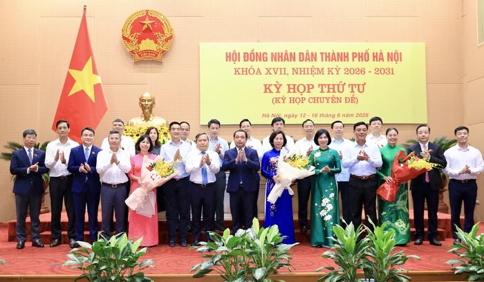  Các đại biểu tham dự phiên bế mạc. Ảnh: VIẾT THÀNH