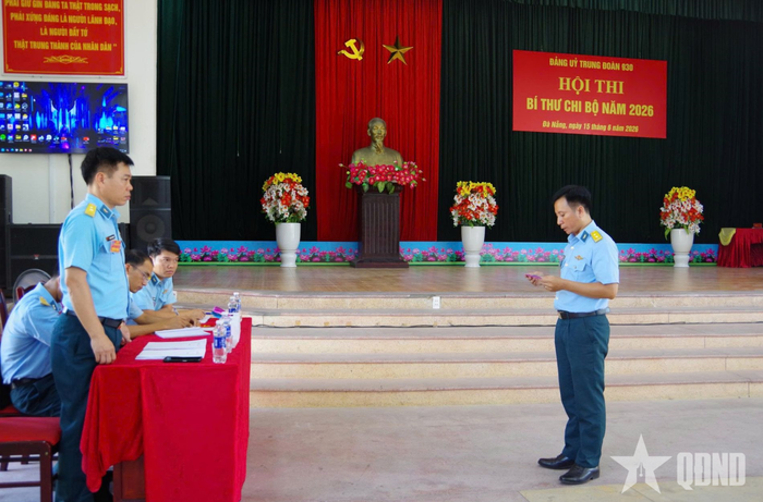  Thí sinh thực hiện nội dung thi nhận thức. 