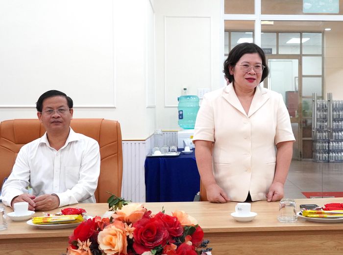 Phó Bí thư Thành ủy TPHCM Văn Thị Bạch Tuyết thăm, chúc mừng Hội Nhà báo TPHCM