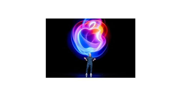 Apple là một trong những hãng công nghệ đang thúc đẩy xu hướng này mạnh mẽ nhất khi liên tục nâng yêu cầu phần cứng cho các tính năng AI mới, khiến không ít người dùng cảm thấy “xót ví” vì những thiết bị cao cấp từng được xem là mạnh mẽ nay lại nhanh chóng trở nên lỗi thời.