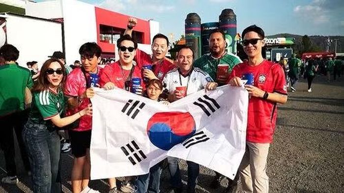 Các CĐV Mexico vốn rất yêu Hàn Quốc