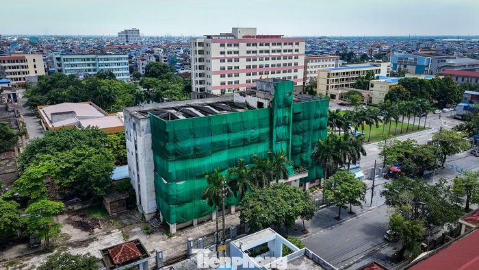 Bệnh viện Trường Đại học Điều dưỡng Nam Định, trực thuộc Trường Đại học Điều dưỡng Nam Định.