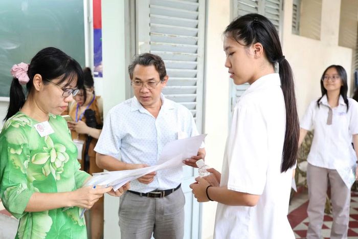 Thí sinh thi tốt nghiệp THPT 2026 tại TPHCM