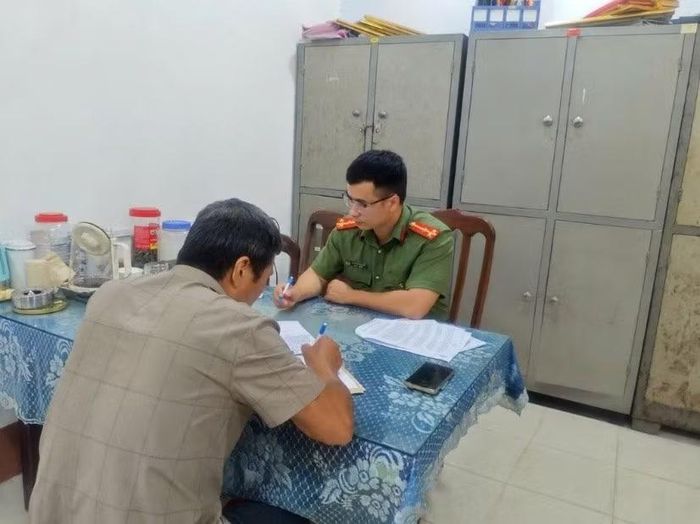 Công an xử phạt ông T. 30 triệu đồng. Ảnh: Công an cung cấp.