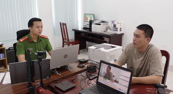 Cơ quan điều tra làm việc với đối tượng Nguyễn Văn Vẹn.