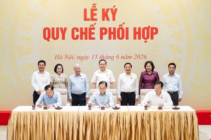  Chủ tịch Quốc hội chứng kiến ký kết Quy chế phối hợp giữa 3 cơ quan. Ảnh: QH 
