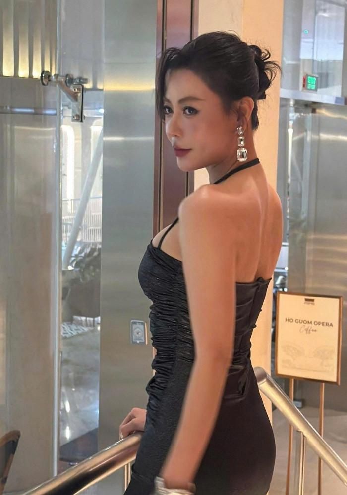Diễn viên Thanh Hương yêu đời, tự chăm chút bản thân sau ly hôn. 