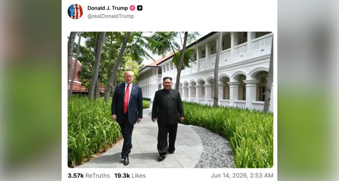Tổng thống Mỹ Trump đăng tải ảnh chụp với nhà lãnh đạo Triều Tiên Kim Jong Un. Ảnh: NK News