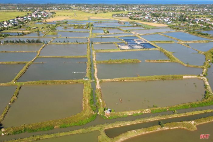 Để bảo đảm điều kiện triển khai dự án trong giai đoạn 2026 - 2030, UBND tỉnh Hà Tĩnh đã tổng hợp dự án vào danh mục các dự án trọng điểm liên vùng khởi công mới, đề xuất nhu cầu hỗ trợ vốn ngân sách trung ương trong kế hoạch đầu tư công trung hạn giai đoạn 2026 - 2030; đồng thời đề xuất Thủ tướng Chính phủ, Bộ Tài chính xem xét hỗ trợ nguồn vốn từ tăng thu ngân sách trung ương.