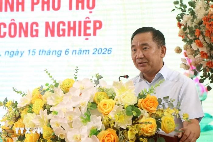 Giám đốc Sở Công thương tỉnh Phú Thọ Trần Quang Tuấn phát biểu tại buổi lễ. (Ảnh: Thu Hương/TTXVN)