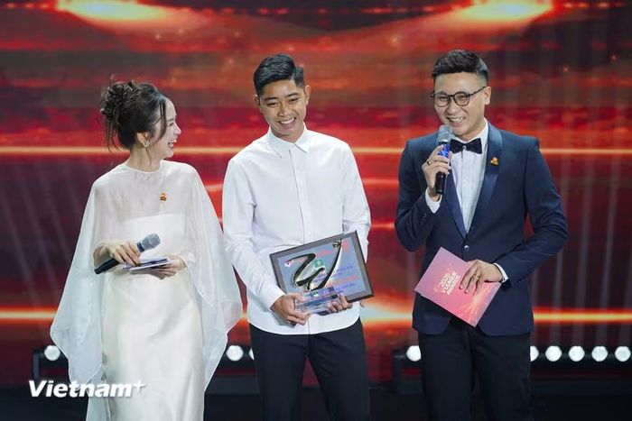 Danh hiệu Cầu thủ trẻ xuất sắc nhất Giải hạng Nhất Quốc gia 2025/26 thuộc về tiền đạo Nguyễn Hoàng Anh của câu lạc bộ Trẻ PVF-CAND. (Ảnh: Việt Anh/Vietnam+)