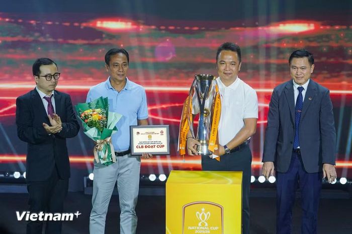 Mùa giải thành công với các đại diện ngành Công an khi danh hiệu Cúp Quốc gia Việt Nam 2025/26 thuộc về Câu lạc bộ Công an Thành phố Hồ Chí Minh. (Ảnh: Việt Anh/Vietnam+)