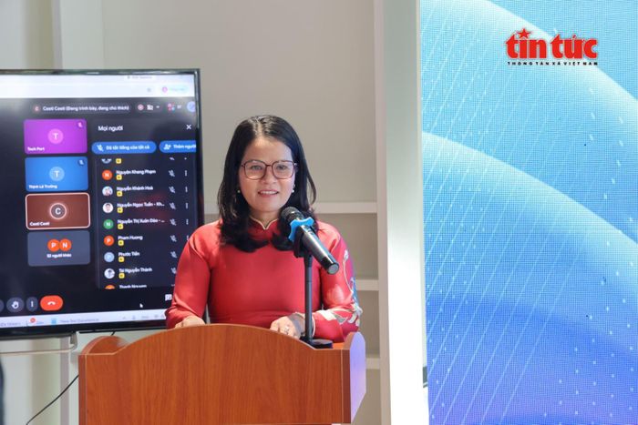 Bà Nguyễn Hoàng Bảo Trân, Phó Giám đốc Sở KH&CN TP Hồ Chí Minh phát biểu tại hội nghị mới đây.