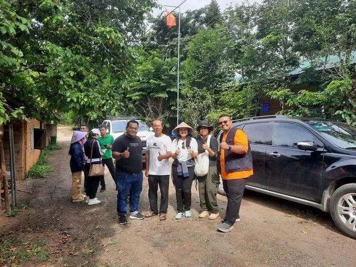 Các chuyên gia trong và ngoài nước đã đến khảo sát, nghiên cứu và đánh giá cao tiềm năng phát triển tín chỉ carbon từ rừng trồng của Công ty Cổ phần Dó bầu hương Quảng Nam.