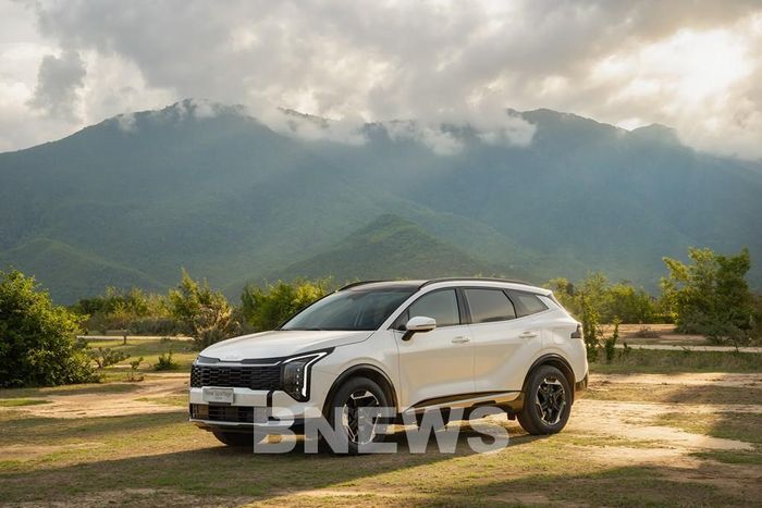 Ngoại thất Kia Sportage Hybrid