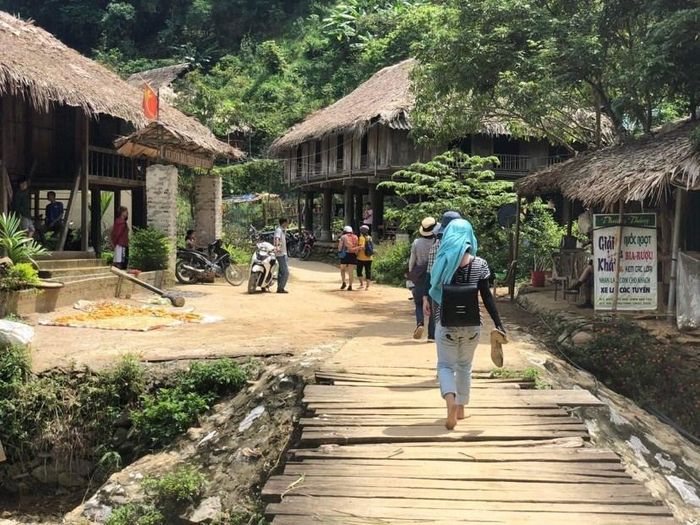 Pù Luông là khu bảo tồn thiên nhiên nổi tiếng với vẻ đẹp hoang sơ. Ảnh: Thúy Hiền - TTXVN