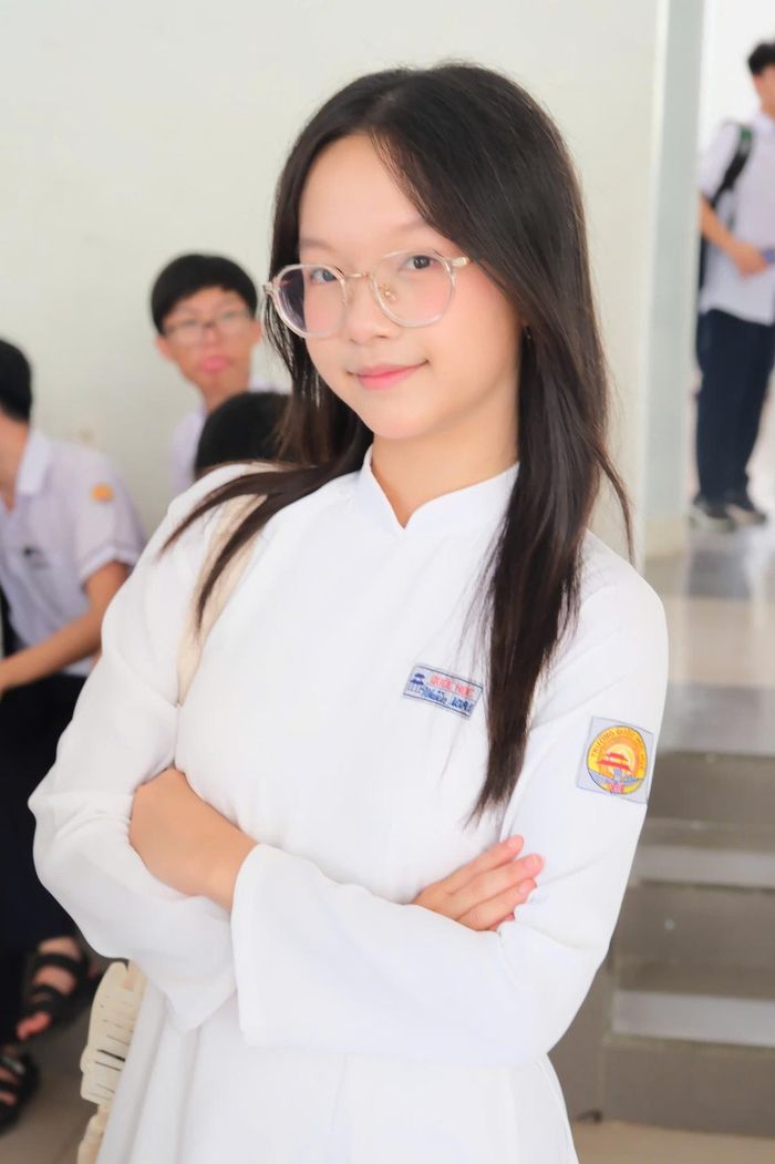 Dù đang là học sinh lớp 10 nhưng An Nhiên đã có nhiều năm hoạt động công tác Đoàn.