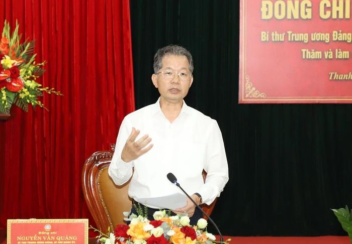 Đồng chí Nguyễn Văn Quảng, Bí thư Trung ương Đảng, Bí thư Đảng ủy, Chánh án Tòa án Nhân dân tối cao phát biểu kết luận buổi làm việc.
