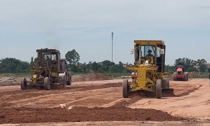 Nhà thầu tập trung phương tiện, triển khai thi công tại dự án tái định cư Gia Bình.