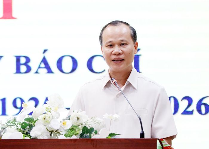  Đồng chí Mai Sơn phát biểu tại buổi gặp mặt. 