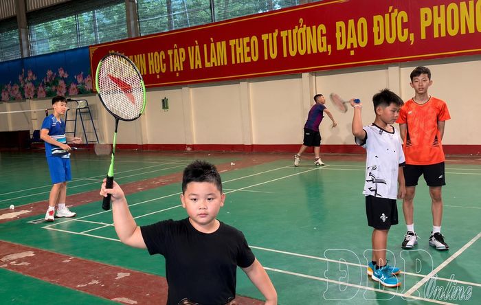 Các lớp năng khiếu giúp các em có thêm nhiều sân chơi an toàn dịp Hè.
