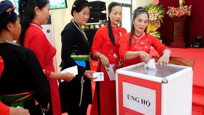 Phụ nữ Lào Cai tích cực đóng góp vào sự nghiệp xây dựng quê hương, đất nước dân chủ, giàu mạnh, phồn vinh, văn minh, hạnh phúc.