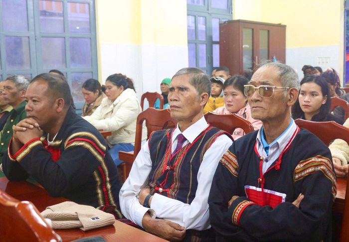 Người có uy tín trên địa bàn tỉnh trở thành “cầu nối” quan trọng giữa cấp ủy, chính quyền và Nhân dân