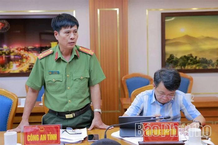 Đại diện Công an tỉnh phát biểu tại hội nghị.