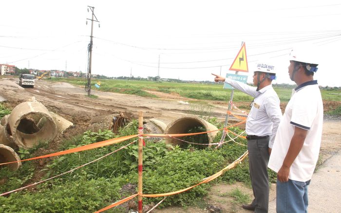 Tại dự án cải tạo, mở rộng quốc lộ 2 đoạn Vĩnh Yên - Việt Trì, công tác đảm bảo an toàn lao động và vệ sinh môi trường được chủ đầu tư và nhà thầu thực hiện nghiêm túc.