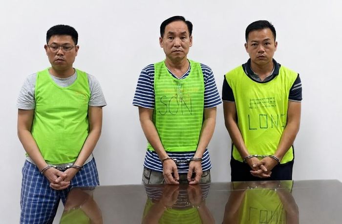 Các đối tượng: Nguyễn Khắc Sơn (trái), Đỗ Duy Cao (giữa), Nguyễn Hữu Cường.