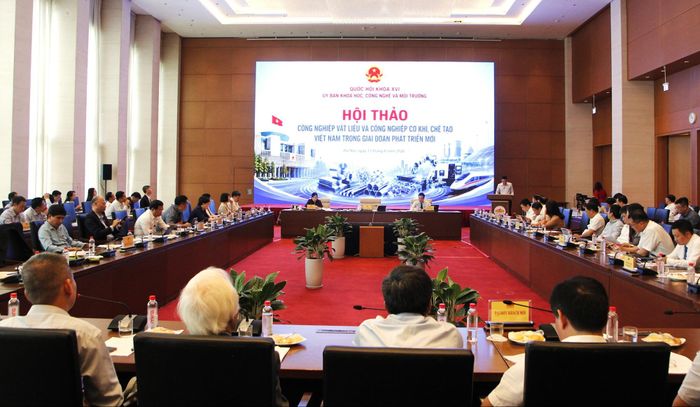 Ủy ban Khoa học, công nghệ và môi trường của Quốc hội phối hợp cùng các cơ quan liên quan tổ chức hội thảo “Công nghiệp vật liệu và công nghiệp cơ khí, chế tạo Việt Nam trong giai đoạn phát triển mới”.