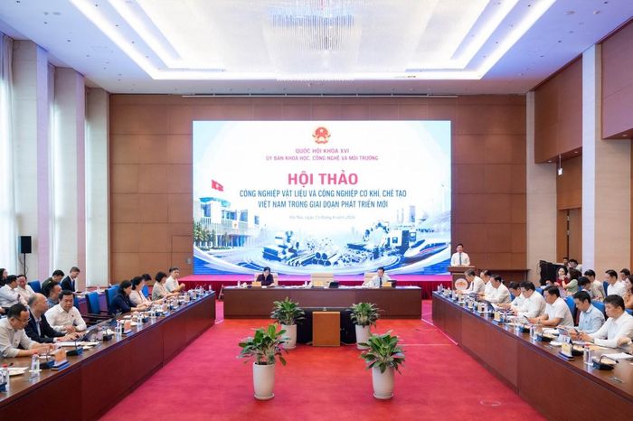 Toàn cảnh hội thảo sáng 15/6.