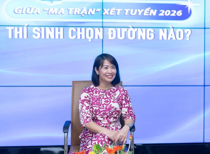 PGS.TS Vũ Thị Hiền, Phó Hiệu trưởng Trường Đại học Ngoại thương. Ảnh: Mạnh Hưng