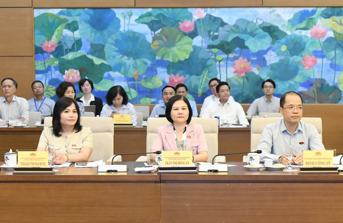 Các đại biểu dự cuộc làm việc