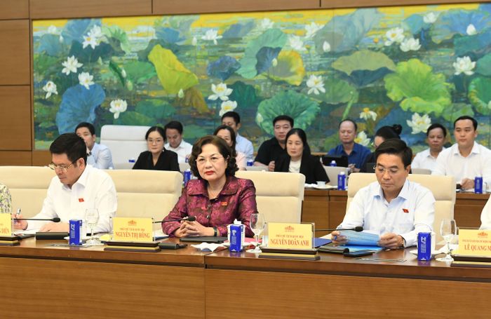 Phó Chủ tịch Quốc hội Nguyễn Hồng Diên, Phó Chủ tịch Quốc hội Nguyễn Thị Hồng, Phó Chủ tịch Quốc hội, Thượng tướng Nguyễn Doãn Anh dự cuộc làm việc