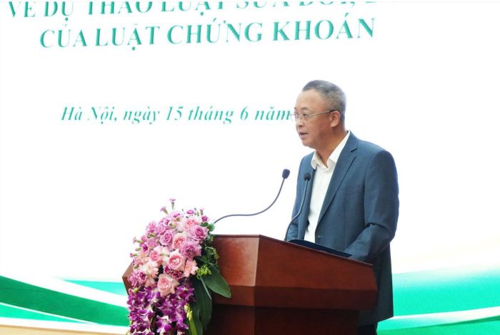 Ông Bùi Hoàng Hải - Phó Chủ tịch UBCKNN phát biểu khai mạc Hội thảo. Ảnh: TTTT