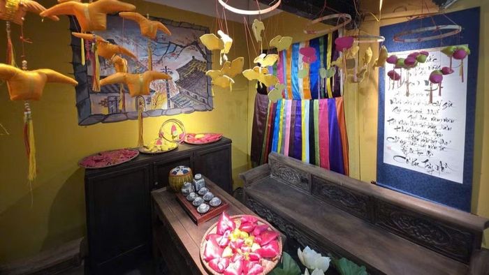 Góc không gian trưng bày "Tết Đoan ngọ xưa và nay".