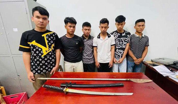 Công an xã Krông Ana bắt giữ nhóm đối tượng dùng hung khí nguy hiểm để giải quyết mâu thuẫn.